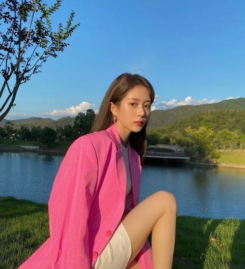女生头像ins高级质感图片穿出