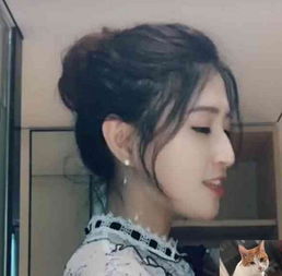 抖音走红侧颜女神,比女星侧脸更精致,还撞脸一姐莉哥