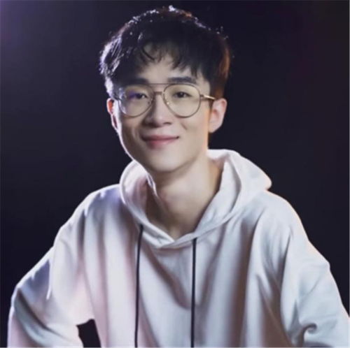 最拼一姐盘点,呆萌倒立洗头,杨清柠尝试6厘米裙,第一当之无愧