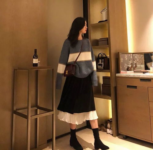 人手一件的条纹毛衣,今年秋冬这样穿最好看