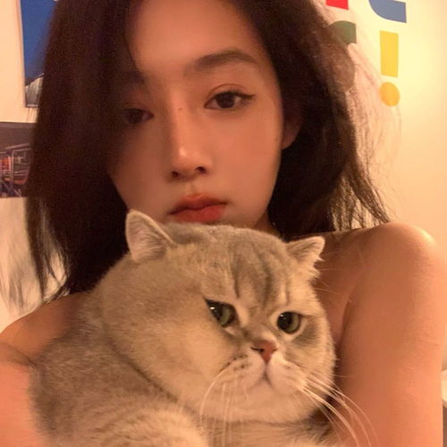 女生头像发呆永远是治愈自己的办法