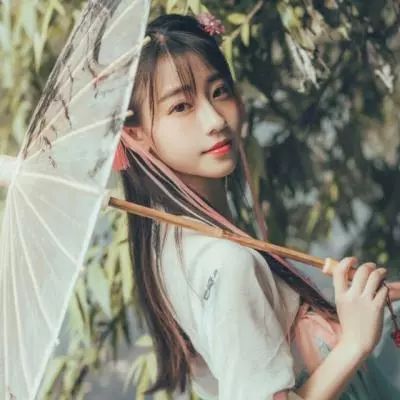 qq头像女生可爱萌真人古风