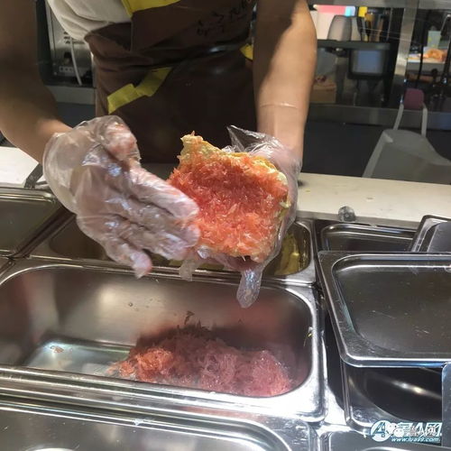 美食探店光之乳酪,抖音很火的店,芝士包的杨枝甘露和果肉很足