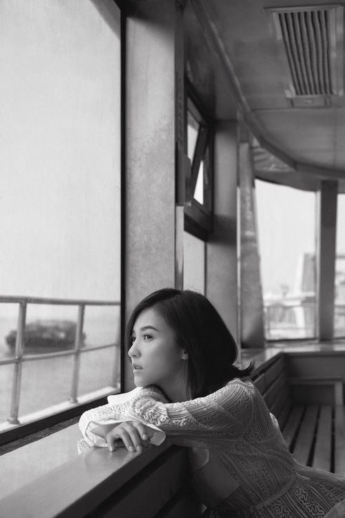 南京女孩杨子姗故乡拍封面女演员的美丽与乡愁