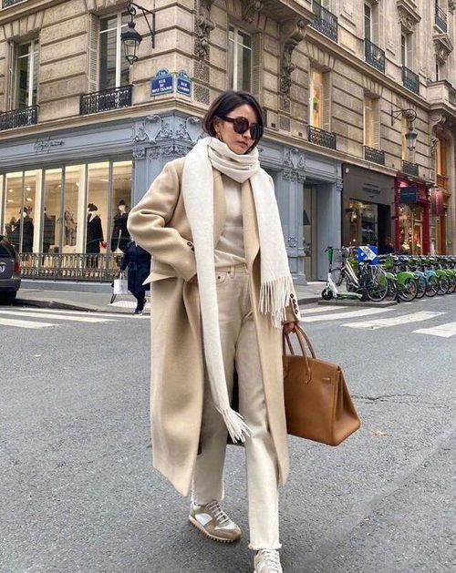 ins博主elborndoris教科书级别的通勤搭配适合亚洲女生穿搭范本