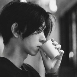 晚安说说短语191028谢谢你这么忙,还亲自来伤害我