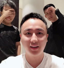 快手祁天道被女孩暴打,100万网友投诉,官方出手摆平