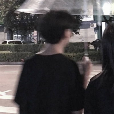 独特小众头像ins高冷句子