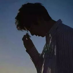 头像男ins高级质感背影女生