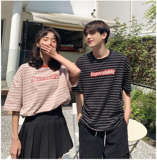 卓纪复古条纹情侣装女夏装ins超火港风网红情侣版抖音同款半袖男t恤夏