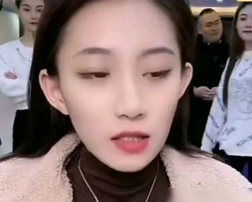 小仙女嘲讽ks官方割网红韭菜,打完年度再封杀网红,钱都让你挣了