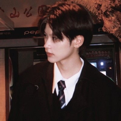 ins清高男生头像