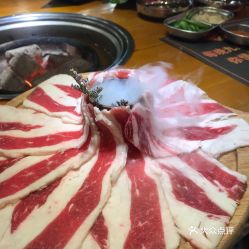 碳在烧烤肉华宇广场店的火山肥牛好不好吃用户评价口味怎么样成都美食火山肥牛实拍图片大众点评