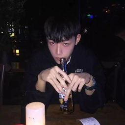 情侣头像,一组ins风情侣头像
