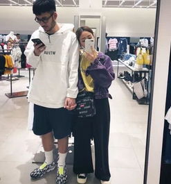 情人节完美穿搭范本,只服这些ins上的情侣博主