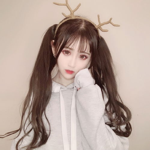 组图网红杨清柠19岁生子少女感不减晒照露吻痕称新男友嘴大