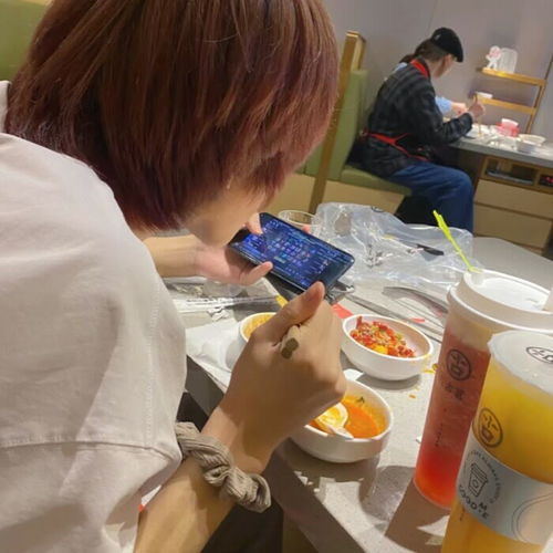 ins真人恩爱情侣头像