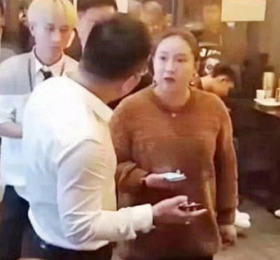 假脸时代快手女网红真实素颜如同恐怖电影,网友窒息了