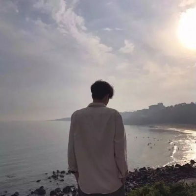 单人情侣头像一人一张超级隐蔽的情侣头像真人