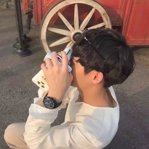 快手男头像伤感