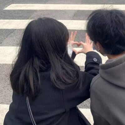 ins学院风情侣头像
