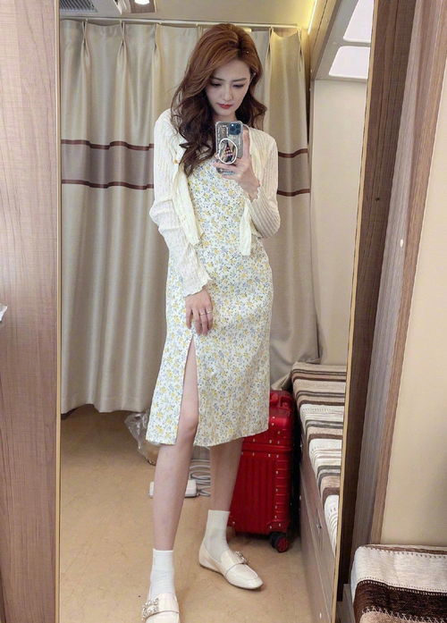 徐璐才是纯欲美女的代表吧私服穿衣美艳又高级,质感真洋气
