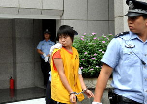 19岁少年直播吸毒被拘以身试法就是想找人说说话