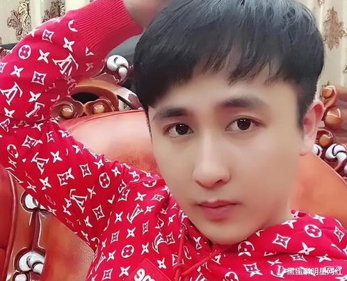 网红散打哥与良品铺子发生纠纷,怒爆聊天记录,让粉丝给自己评理