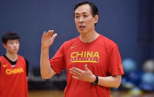 单场45分体重260斤中国女篮00后顶级内线入队,剑指奥运金牌
