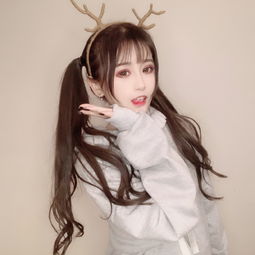 组图网红杨清柠19岁生子少女感不减晒照露吻痕称新男友嘴大