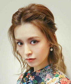 正值清明踏青好时节一款轻盈感发型助你化身森系小仙女