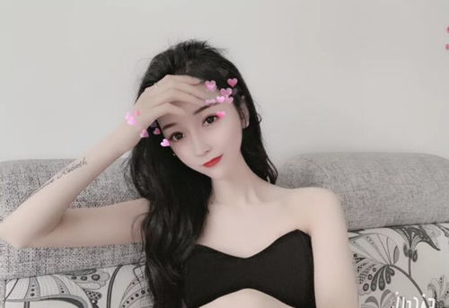 刘一手老婆董莹莹照片,快手网红美女小莹莹尾巴私房照写真套图