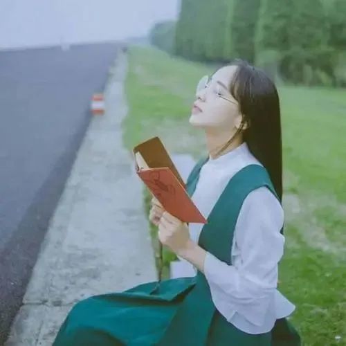 头像女生森系ins仙气