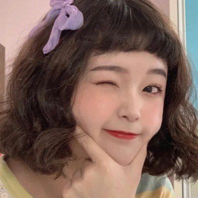 异性交往,频繁做这三件事,早晚会发生暧昧关系,别不在意