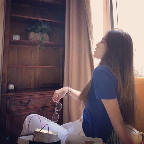 抖音m哥新歌来袭,网友却沸腾了,直言你和宁哥什么关系啊