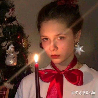 有没有极具氛围感的女生头像推荐