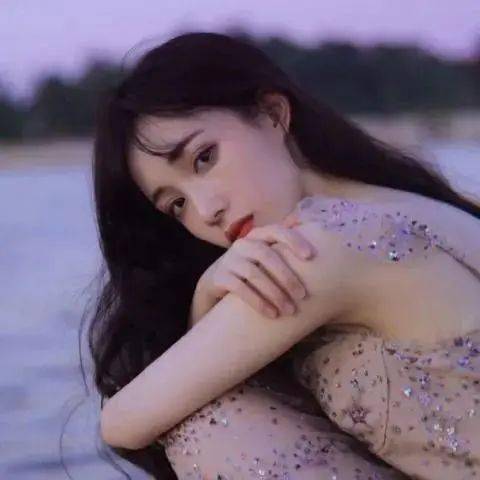 男人看了会心疼你的文案
