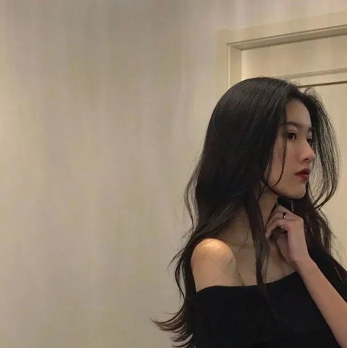 头像过得不好的人才会频频回头,过得舒服的人哪有这空闲