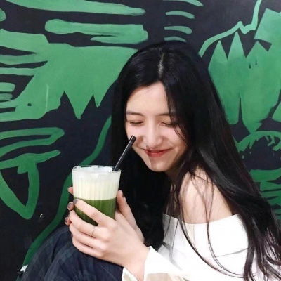 绿色头像女生霸气冷艳绿色系冷酷女生头像