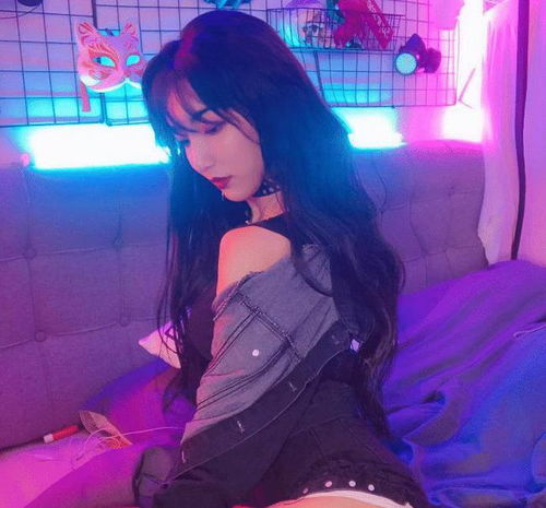 艾比女装大佬发文承认自己整容想撕烂自己的脸