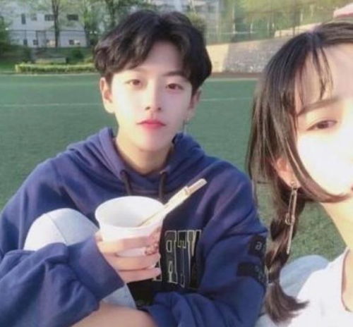 刚刚确认关系,女票就有3行为恭喜小老弟,遇到正宗渣女