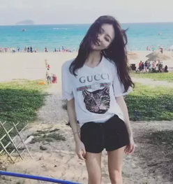 抖音女神小姐姐温婉,整容泡吧傍大款,现在所有蹦迪视频被封