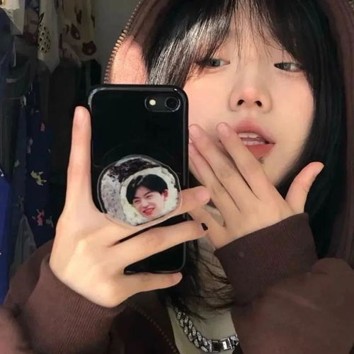 抖音头像莓眼见人