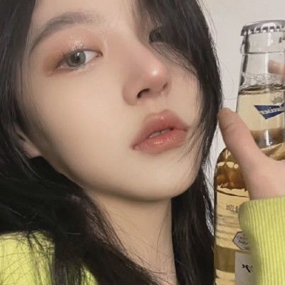 招桃花的女头