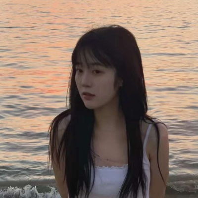 抖音2021最火头像女生高清照片