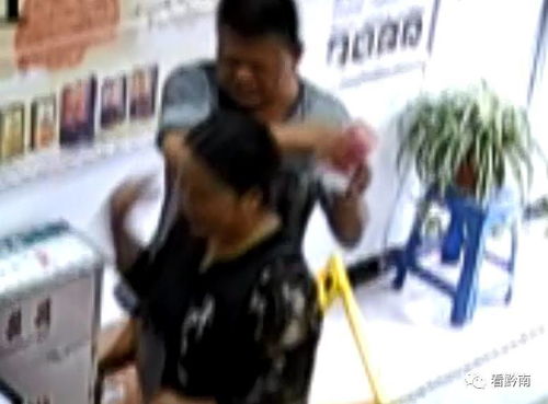 男女骗子来买烟,快手调包真钱换假钞