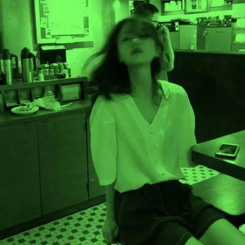 女生头像绿色系女头
