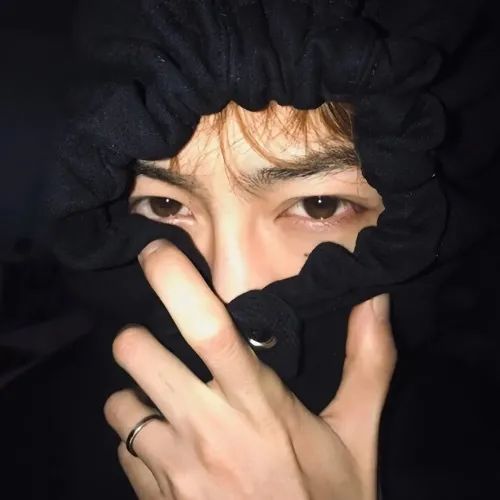 头像今天搬砖不狠明天地位不稳