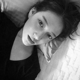 快手头像女生大全伤感黑白当你做错的时候连呼吸都是错