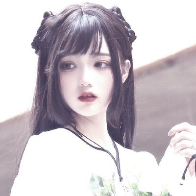 2019新版微信头像女霸气